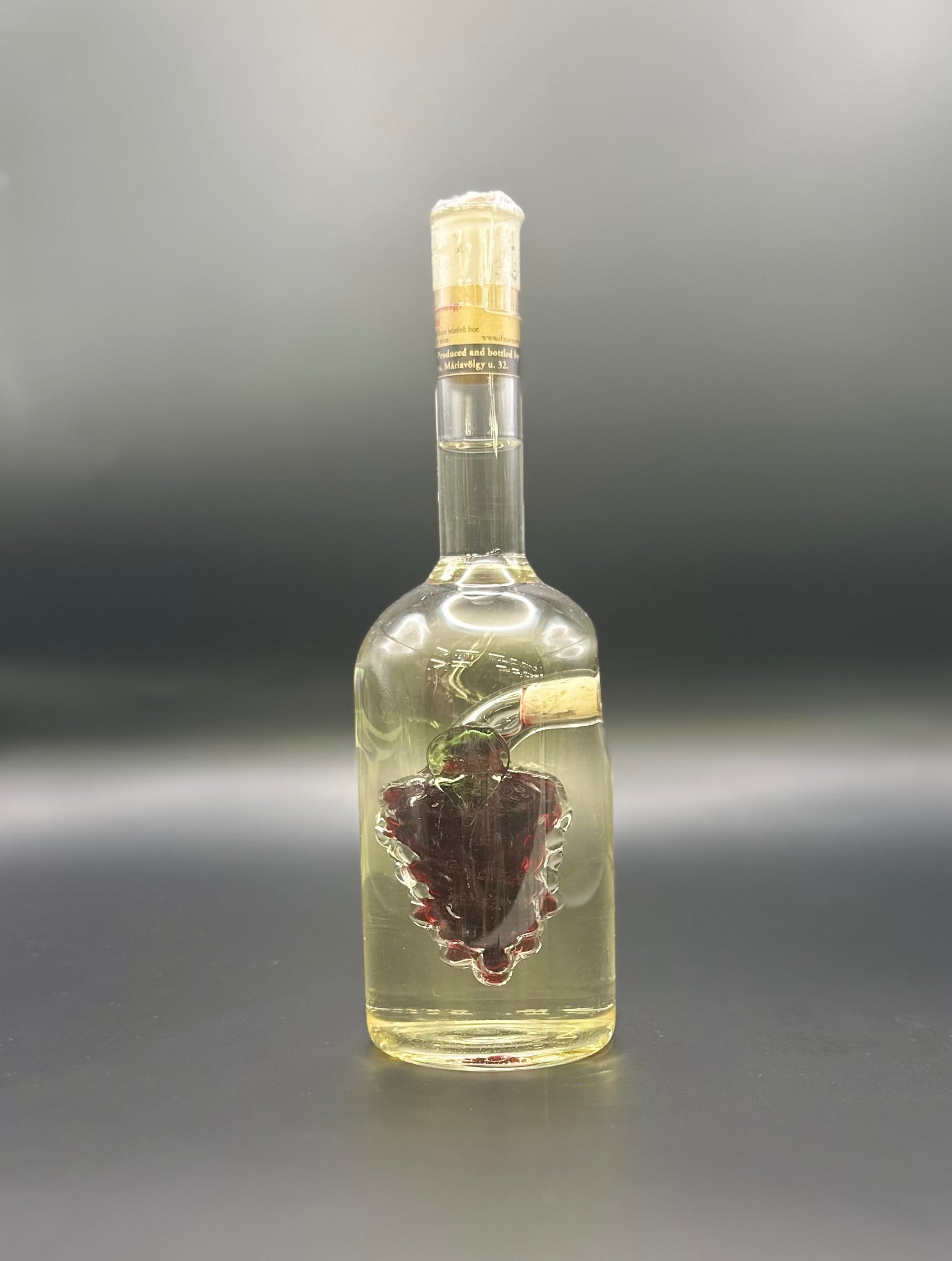 Henger belül szőlőfürt 0.1 L furmint