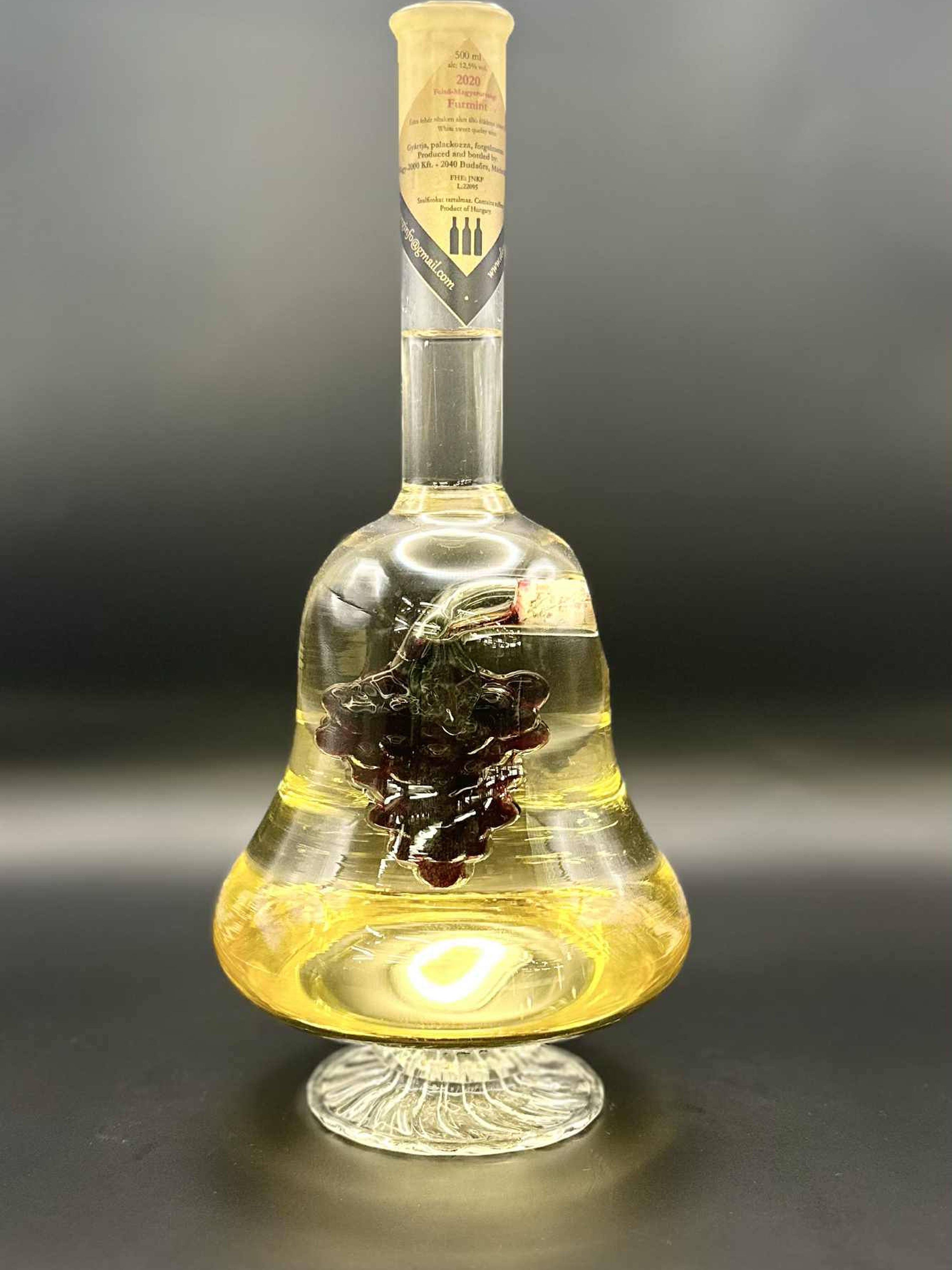 Furmint körte díszüvegben 0.5 L